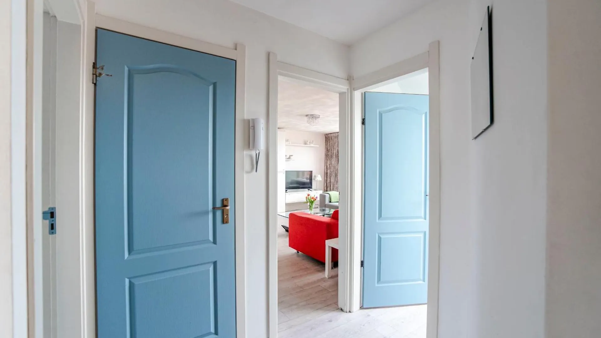 Sunny Spacious Apartment De Bijenkorf Zandvoort